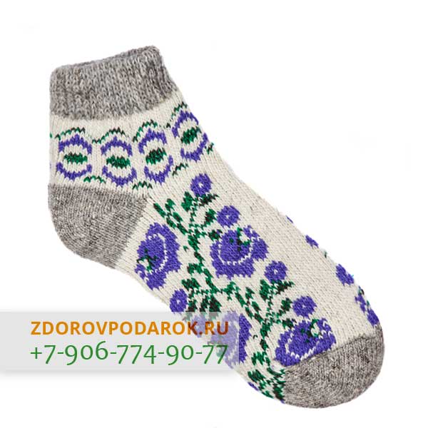 Низкие шерстяные носки с синими цветами